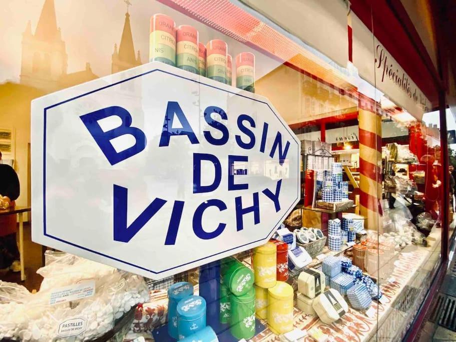 Nouveau : Hyper Centre De Vichy T1 Bis Charmant Екстер'єр фото